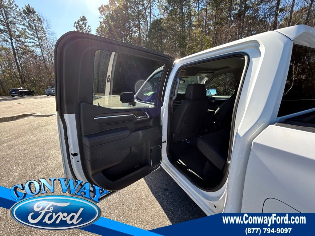 Used 2025 GMC Sierra 1500 SLT image 16
