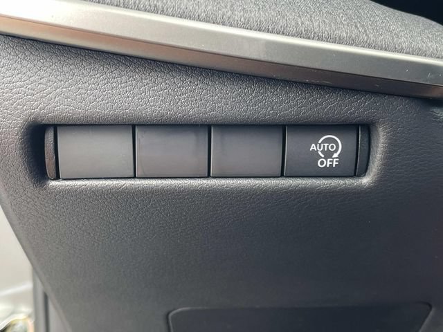 New 2026 Nissan Kicks S FWD image 29