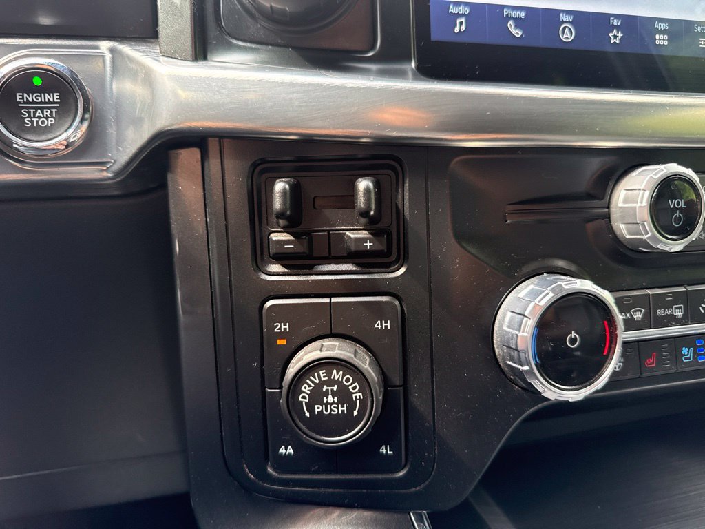 Used 2022 Ford F150 Lariat w/ Equipment Group 502A High AWD/4WD image 30