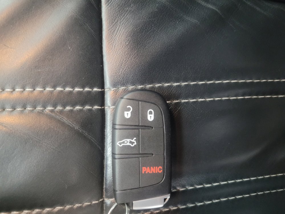 Used 2014 Chrysler 300 S AWD/4WD image 32