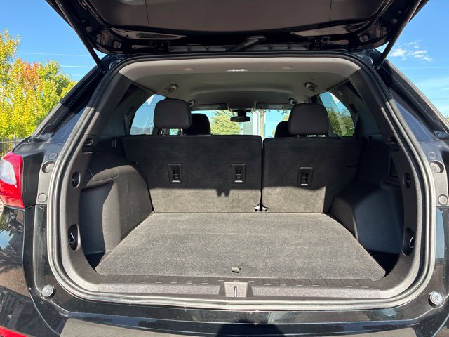 Used 2021 Chevrolet Equinox LT FWD image 10