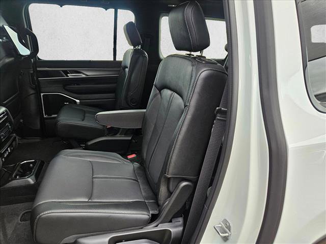New 2026 Jeep Grand Wagoneer L Limited image 12