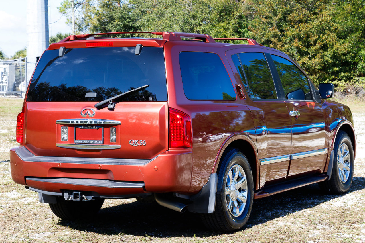 Used 2004 INFINITI QX56 2WD w/ Smart Vision Pkg image 11