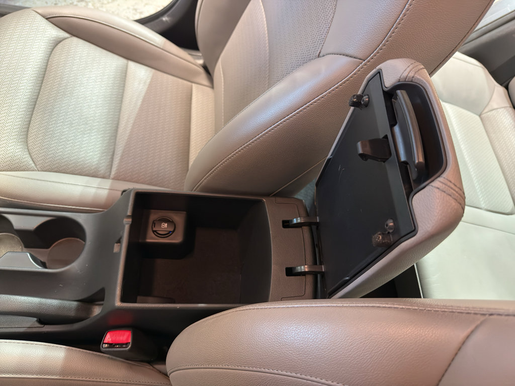 Used 2019 Hyundai Elantra Limited FWD image 19