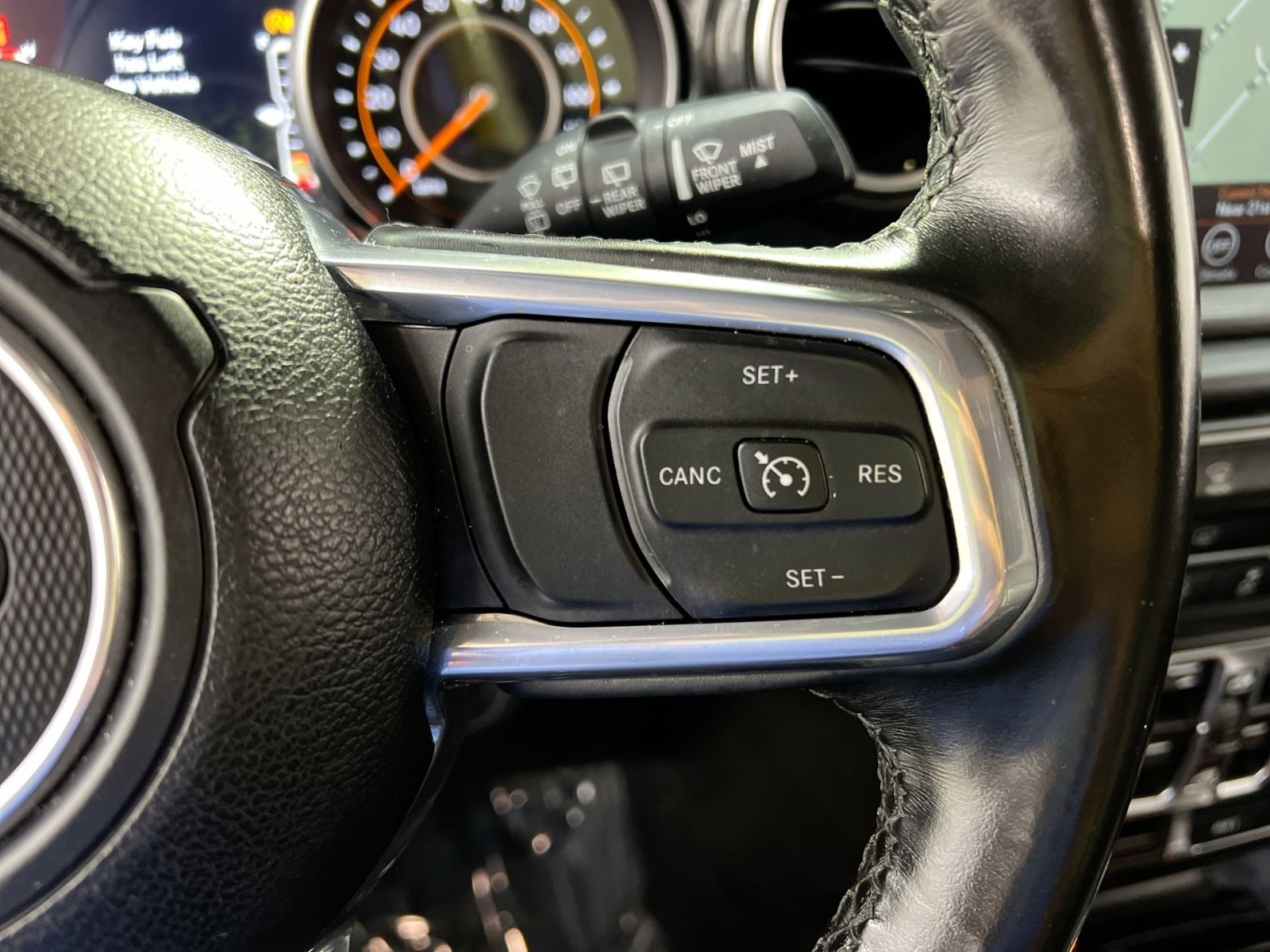 Used 2021 Jeep Wrangler Unlimited Sahara image 36