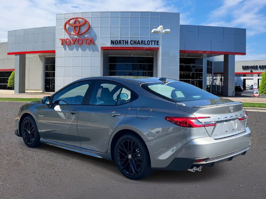 Used 2026 Toyota Camry SE FWD image 6