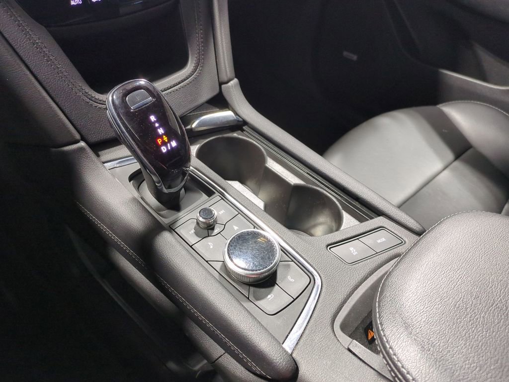 Used 2020 Cadillac XT5 Premium Luxury w/ LPO, Floor Liner Package image 40