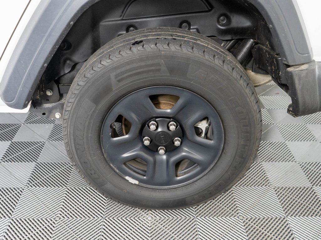 Used 2018 Jeep Wrangler Unlimited Sport image 22