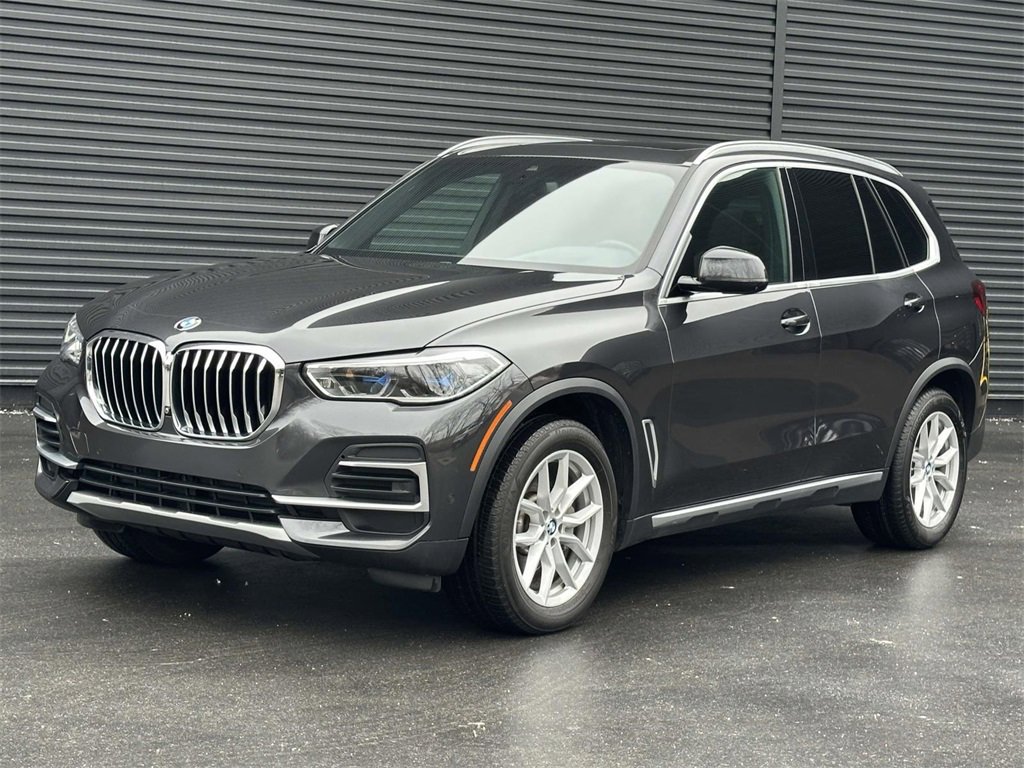 Used 2022 BMW X5 xDrive40i w/ Executive Package