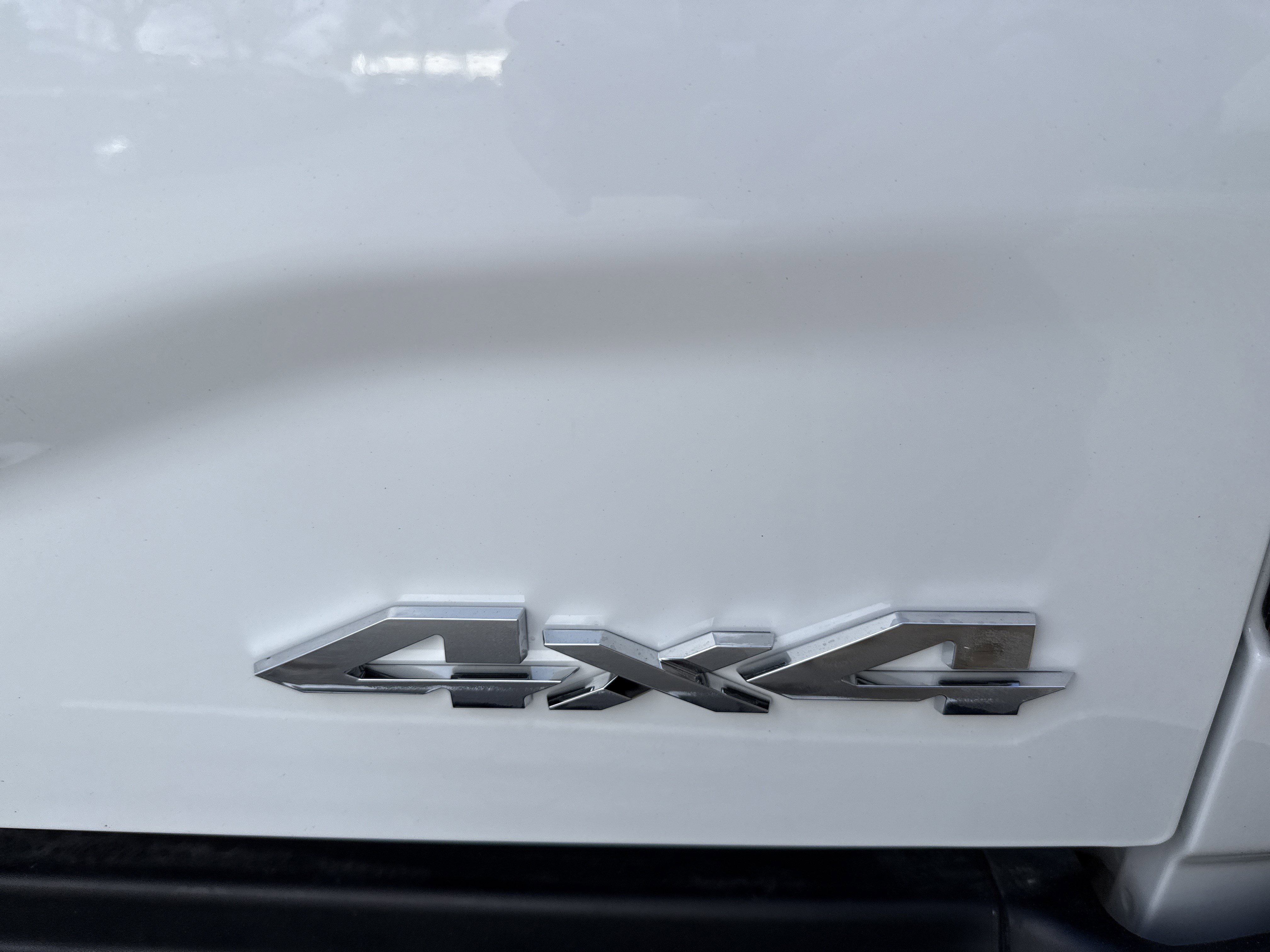 New 2025 RAM 3500 Laramie w/ Towing Technology Group image 20