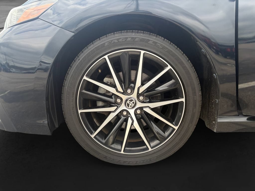 Used 2021 Toyota Camry SE FWD image 20