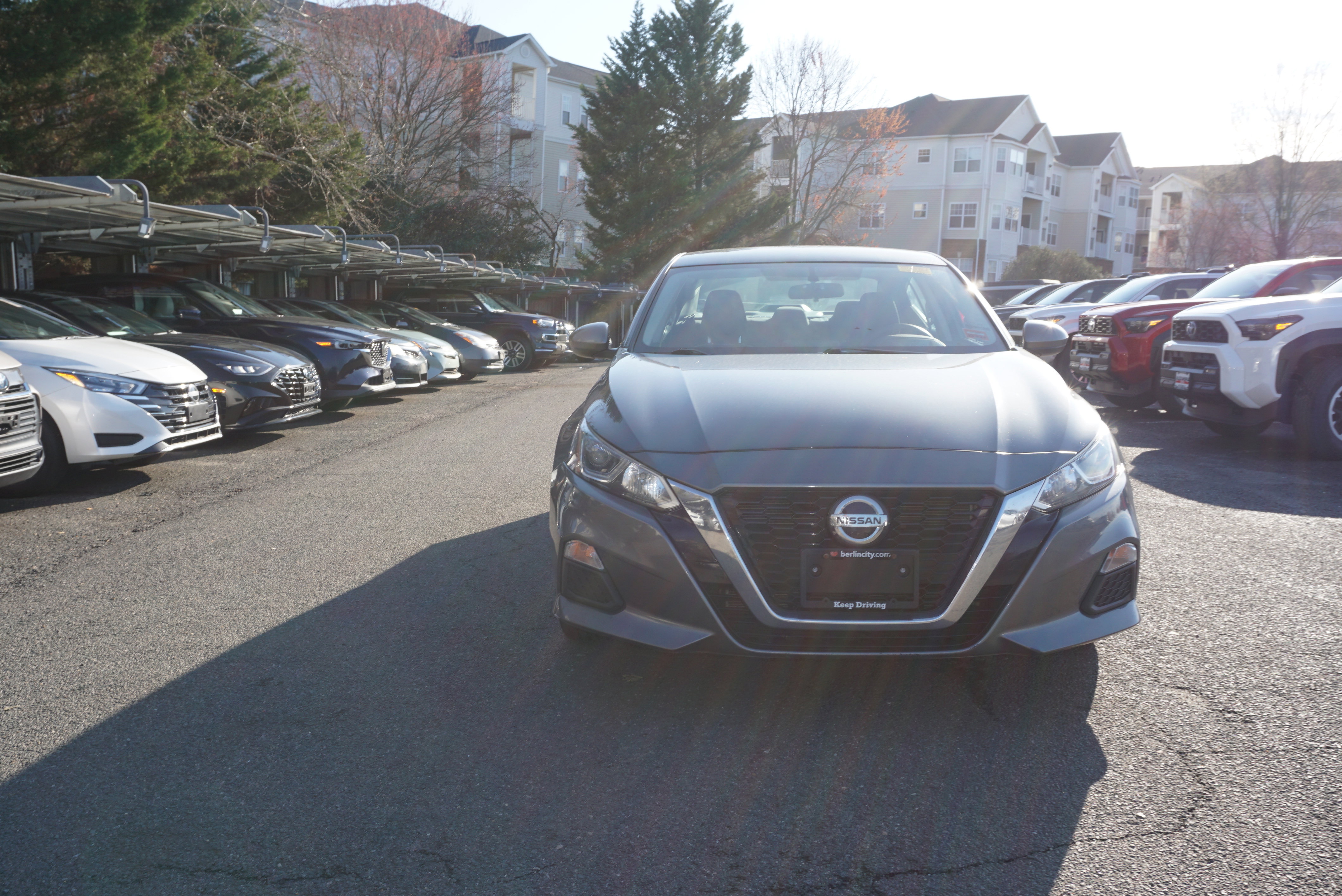 Used 2020 Nissan Altima 2.5 S image 2