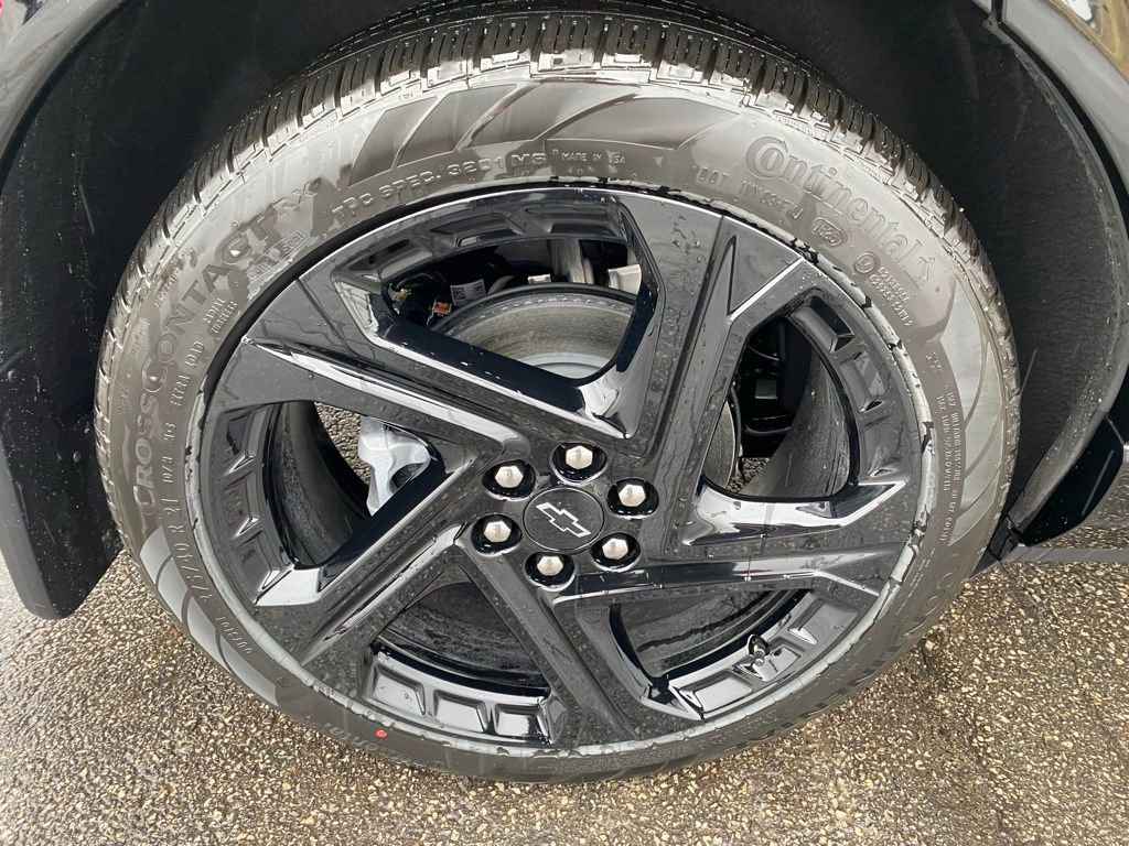 New 2025 Chevrolet Equinox EV RS image 30