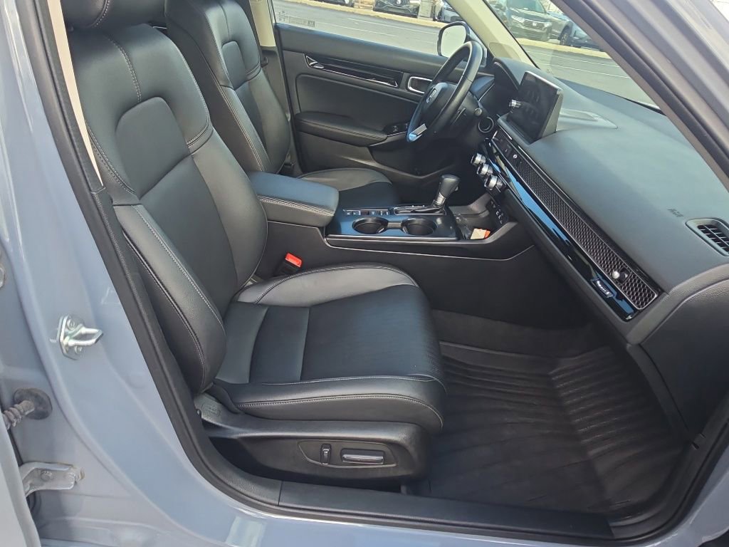 Used 2024 Honda Civic Touring image 30