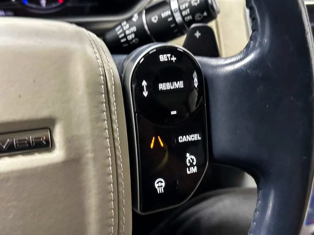 Used 2019 Land Rover Range Rover Supercharged AWD/4WD image 30