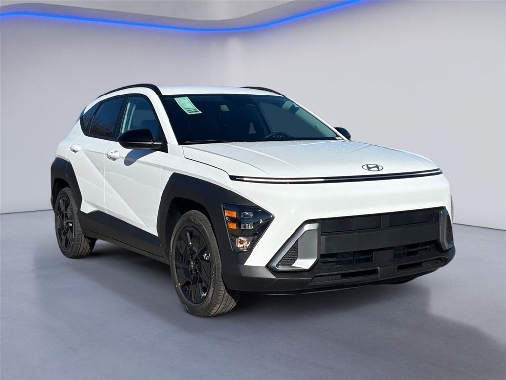 Used 2026 Hyundai Kona SEL Sport FWD image 2