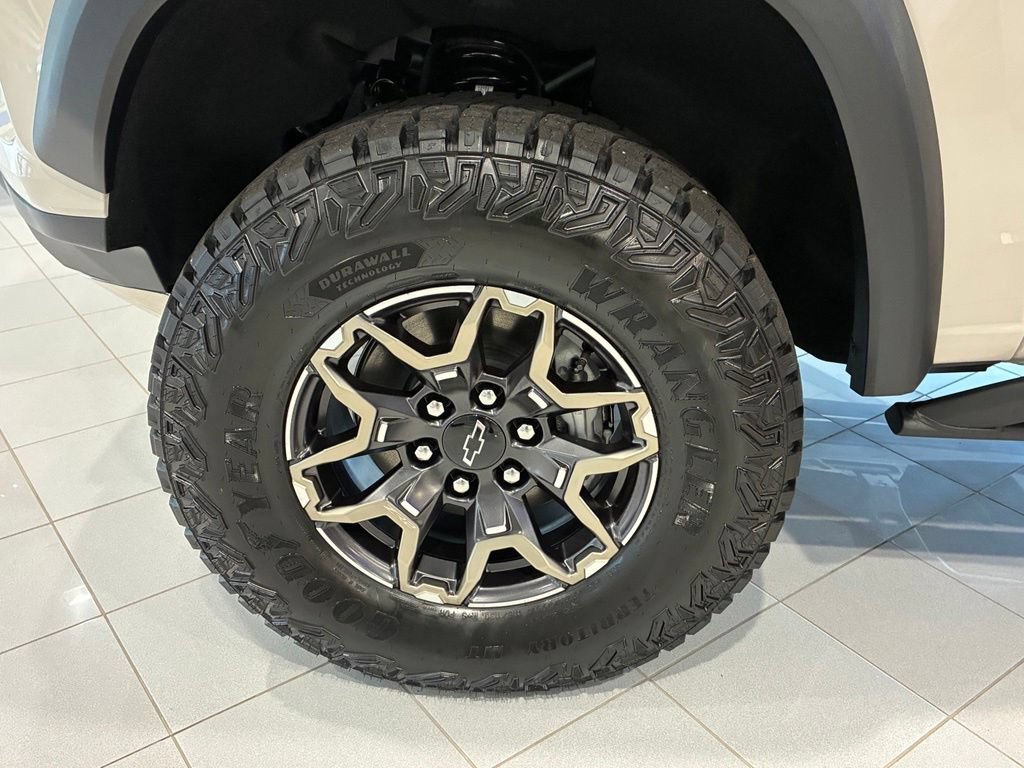 New 2026 Chevrolet Colorado ZR2 AWD/4WD image 21