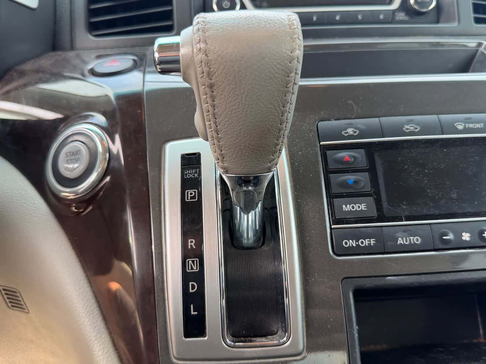 Used 2015 Nissan Quest SL FWD image 15