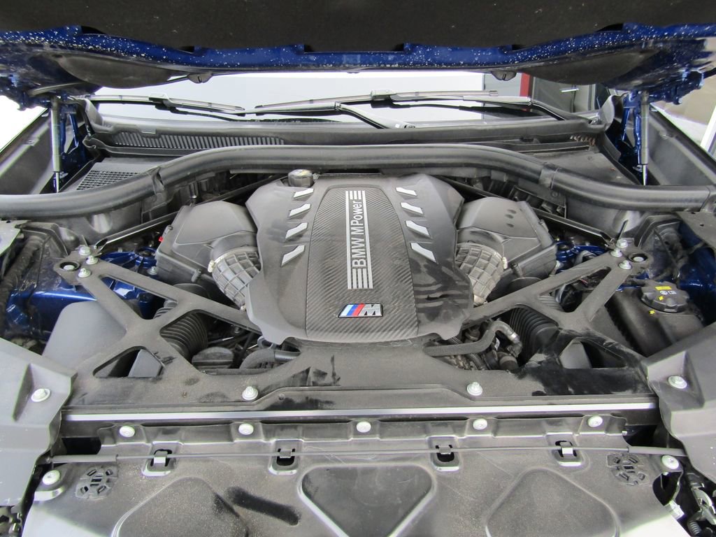 Used 2022 BMW X5 M w/ Competition Package 2 image 31