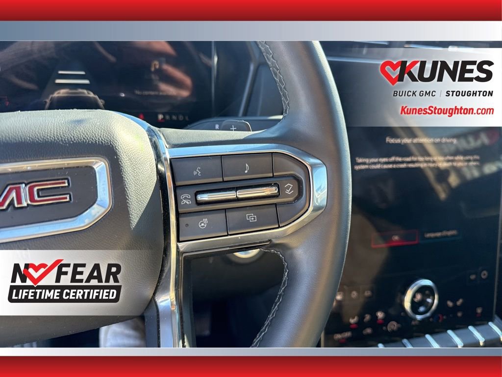Used 2025 GMC Terrain Elevation image 28