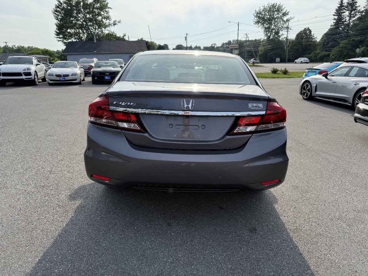 Used 2015 Honda Civic SE image 9