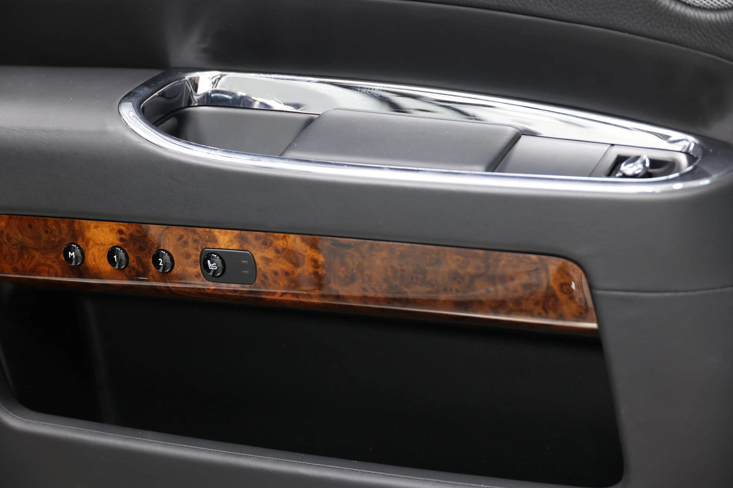 Used 2013 Rolls-Royce Ghost RWD image 58