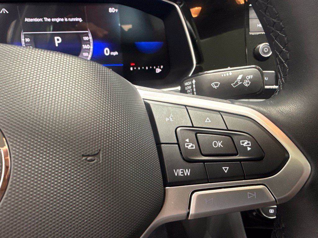 Used 2023 Volkswagen Jetta SE w/ Panoramic Sunroof Package FWD image 31