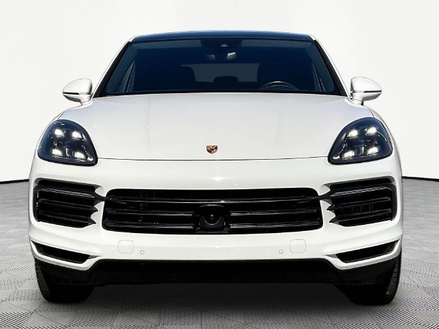 Used 2023 Porsche Cayenne S w/ Premium Package Plus AWD/4WD image 2