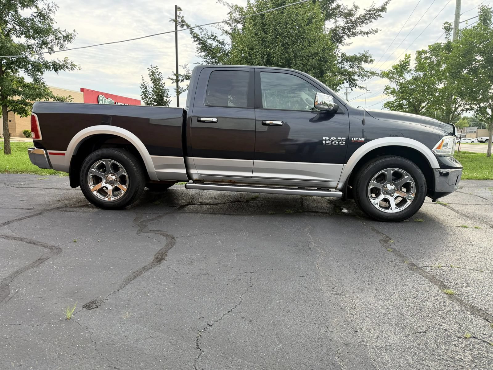 Used 2013 RAM 1500 Laramie AWD/4WD image 8