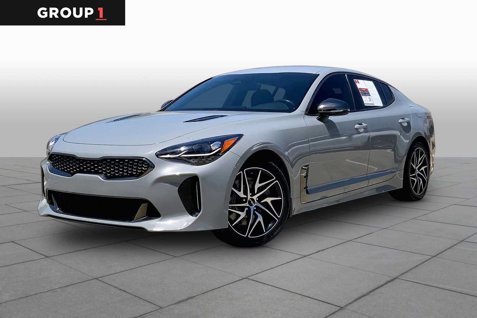 Used 2022 Kia Stinger GT-Line RWD image 1
