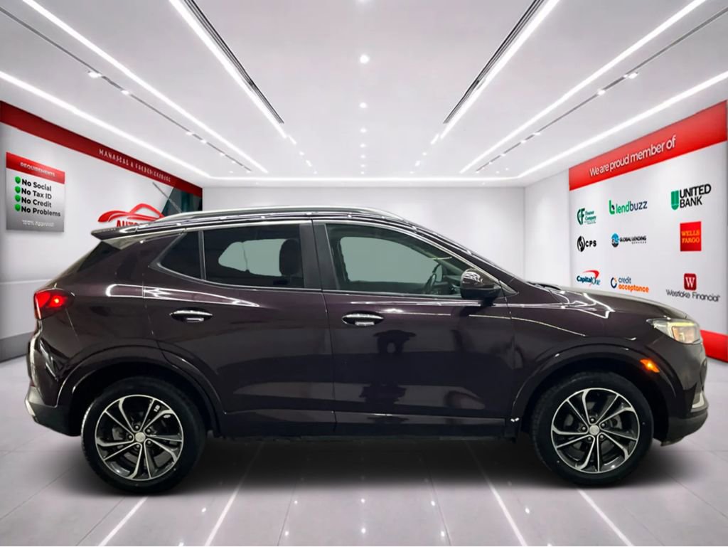 Used 2021 Buick Encore GX Select image 9