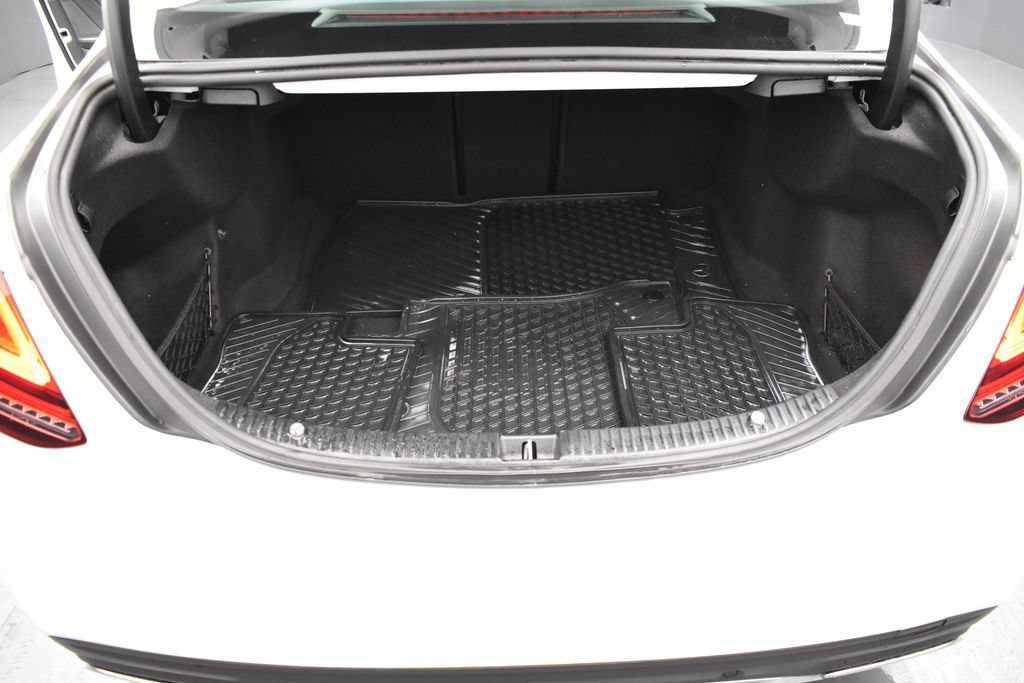 Used 2021 Mercedes-Benz C 300 4MATIC Sedan w/ AMG Line image 13