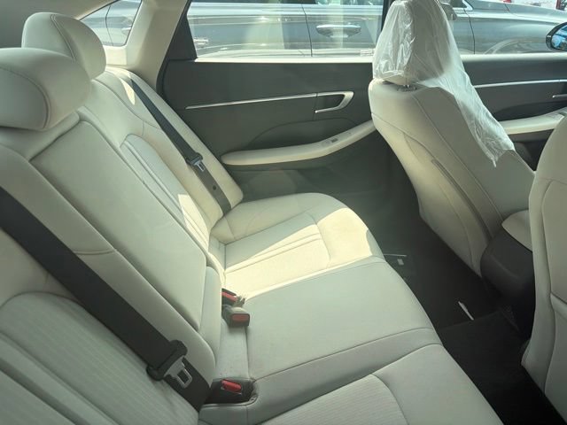 Used 2024 Hyundai Sonata SEL FWD image 12