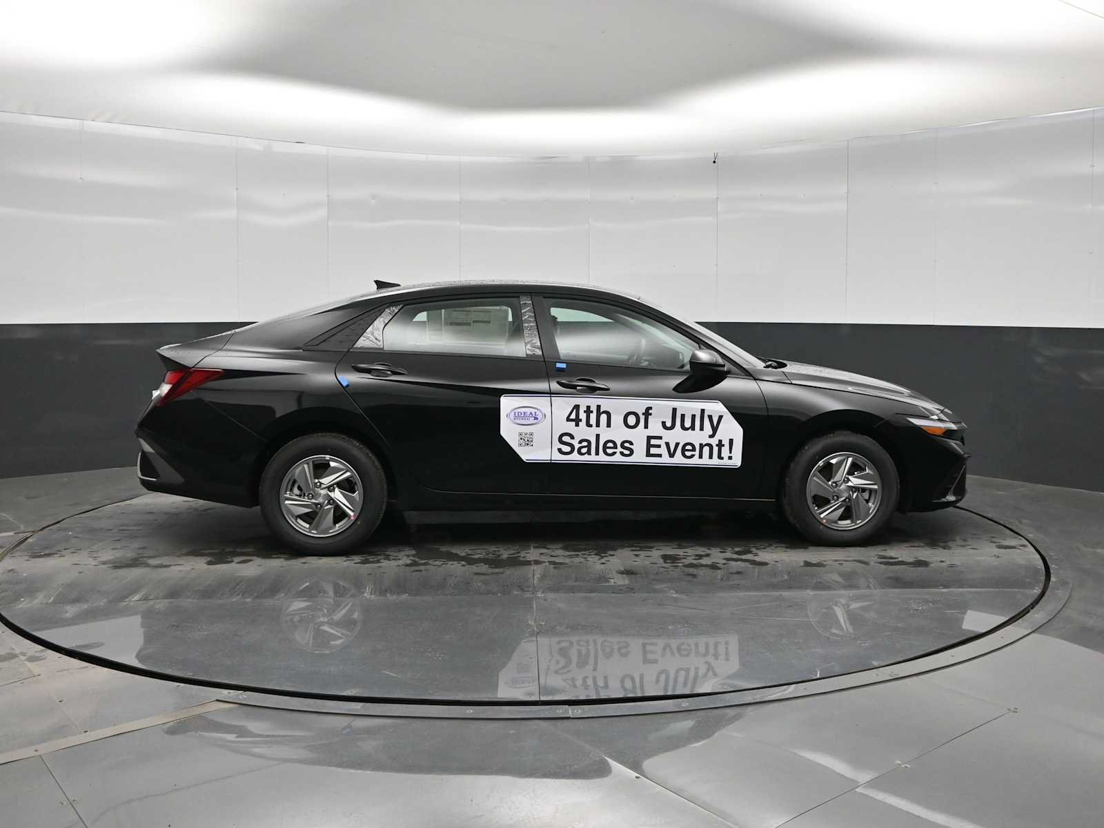 New 2026 Hyundai Elantra SE FWD image 9
