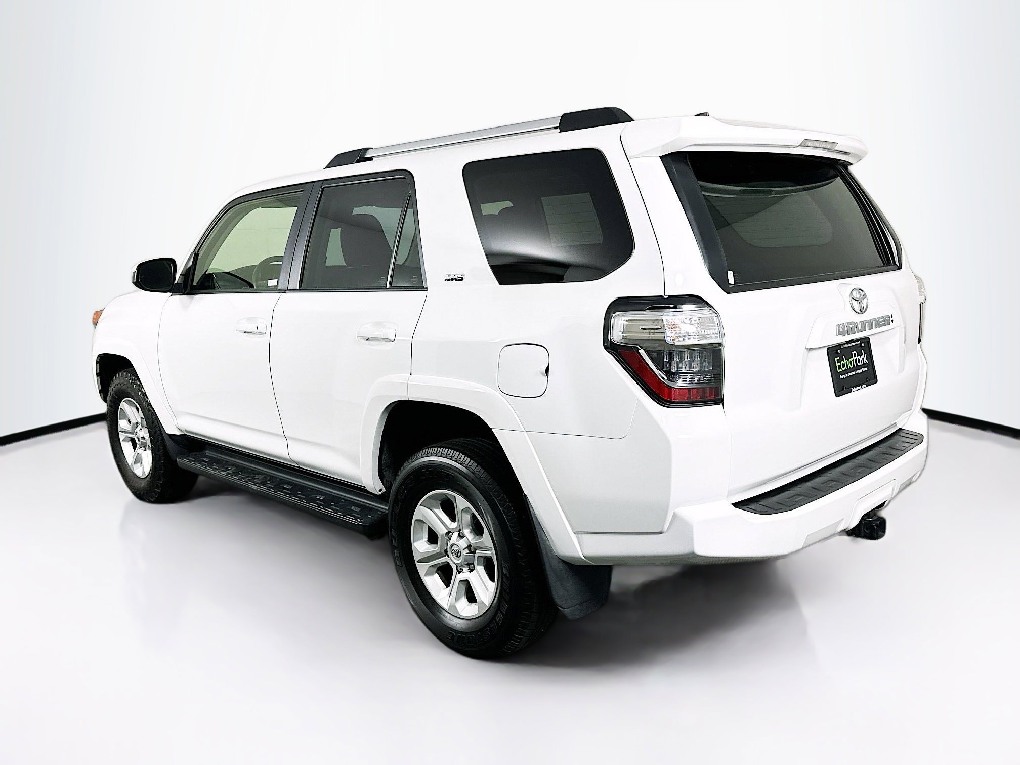 Used 2024 Toyota 4Runner SR5 image 5