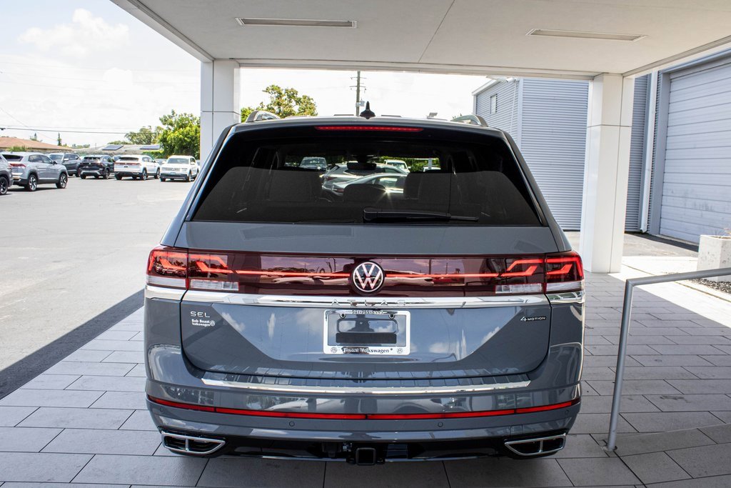 New 2025 Volkswagen Atlas SEL Premium R-Line image 15