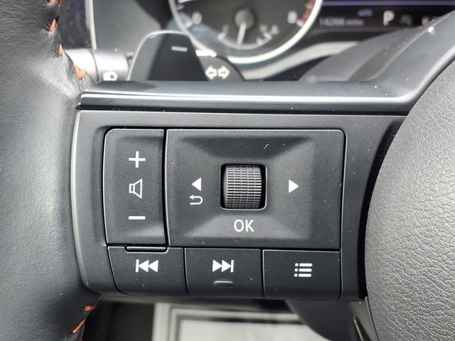 Used 2024 Nissan Pathfinder Rock Creek AWD/4WD image 30