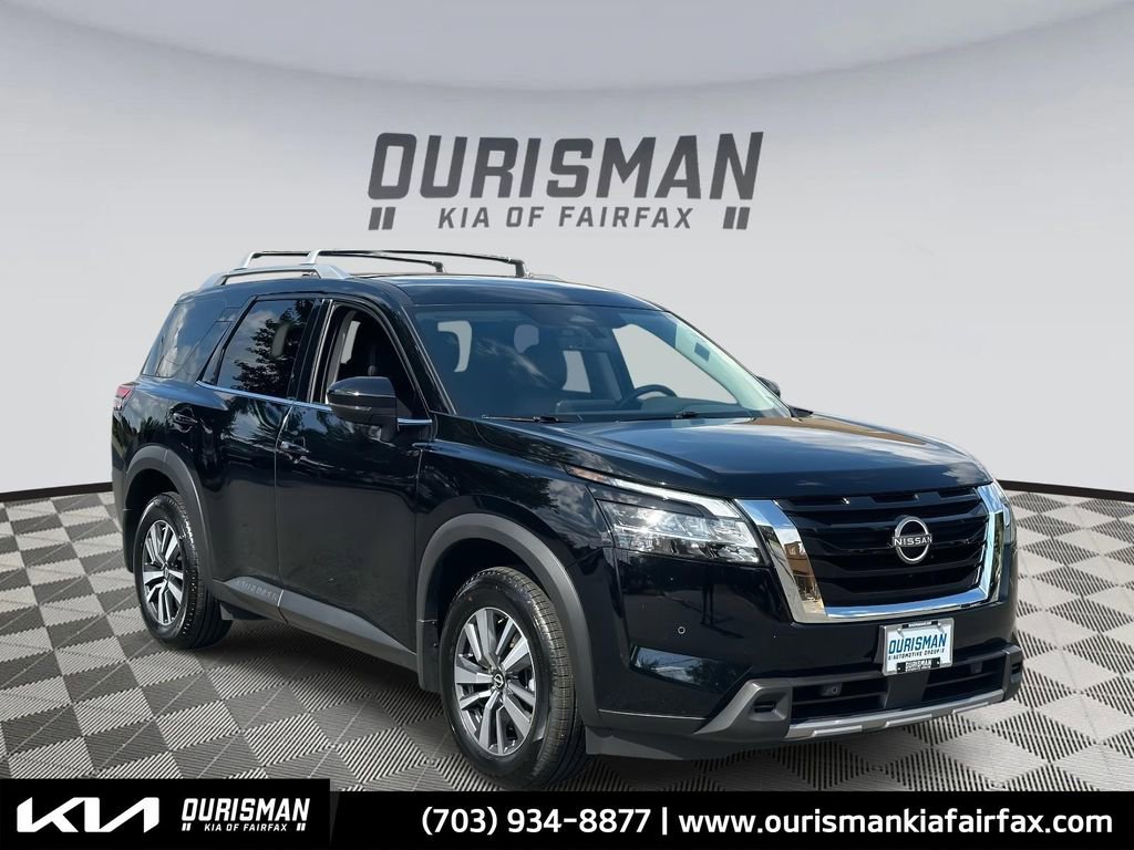 Used 2024 Nissan Pathfinder SL