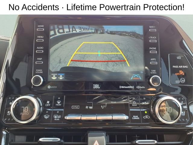 Used 2021 Toyota Highlander Limited image 19