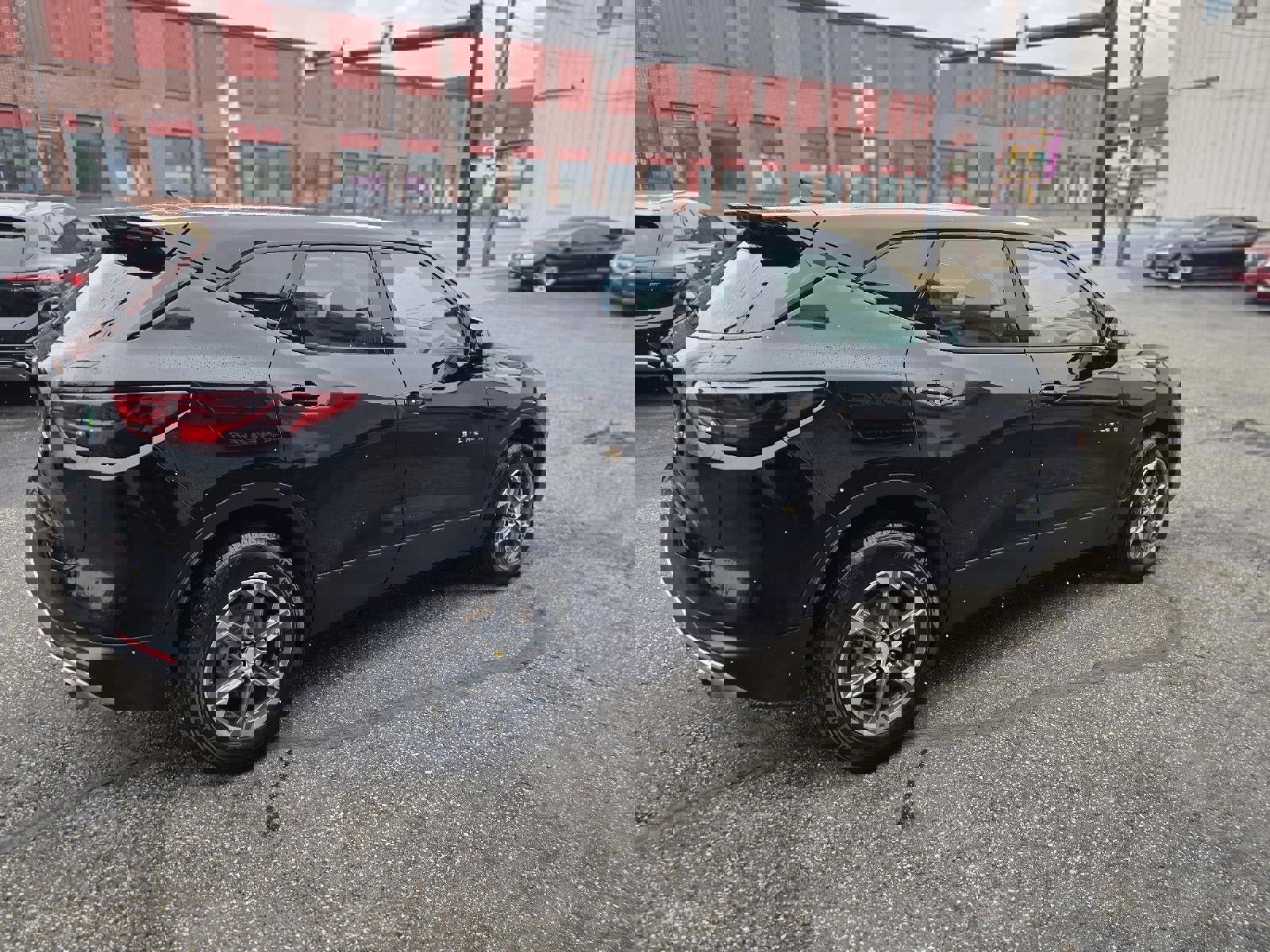 Certified 2023 Chevrolet Blazer LT w/ Driver Confidence Package image 6