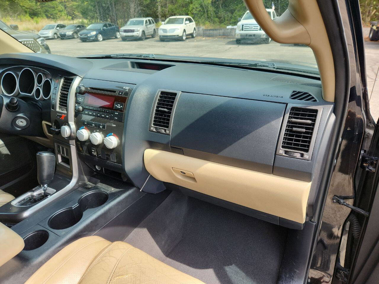 Used 2013 Toyota Tundra 2WD CrewMax w/ SR5 Pkg image 20