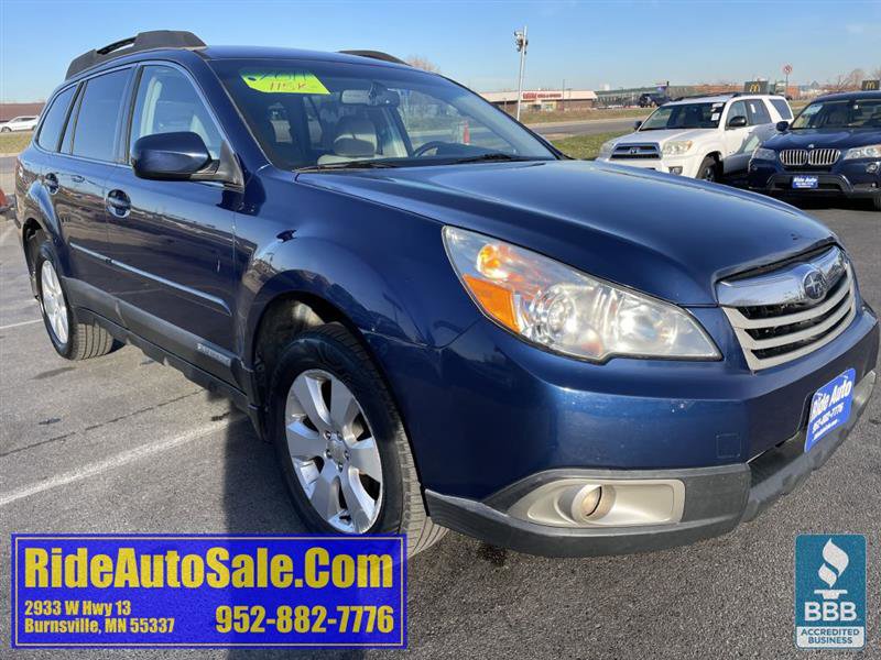 Used 2011 Subaru Outback 2.5i Premium image 3