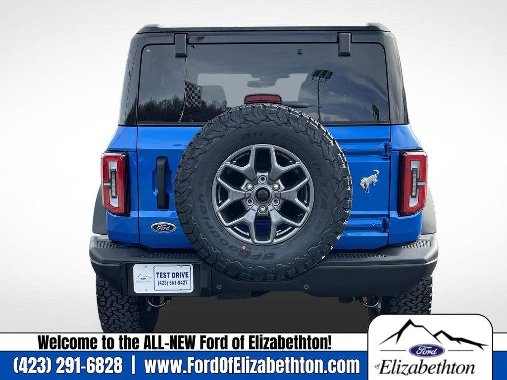 New 2025 Ford Bronco Badlands image 4