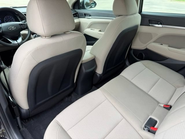 Used 2020 Hyundai Elantra SEL FWD image 22