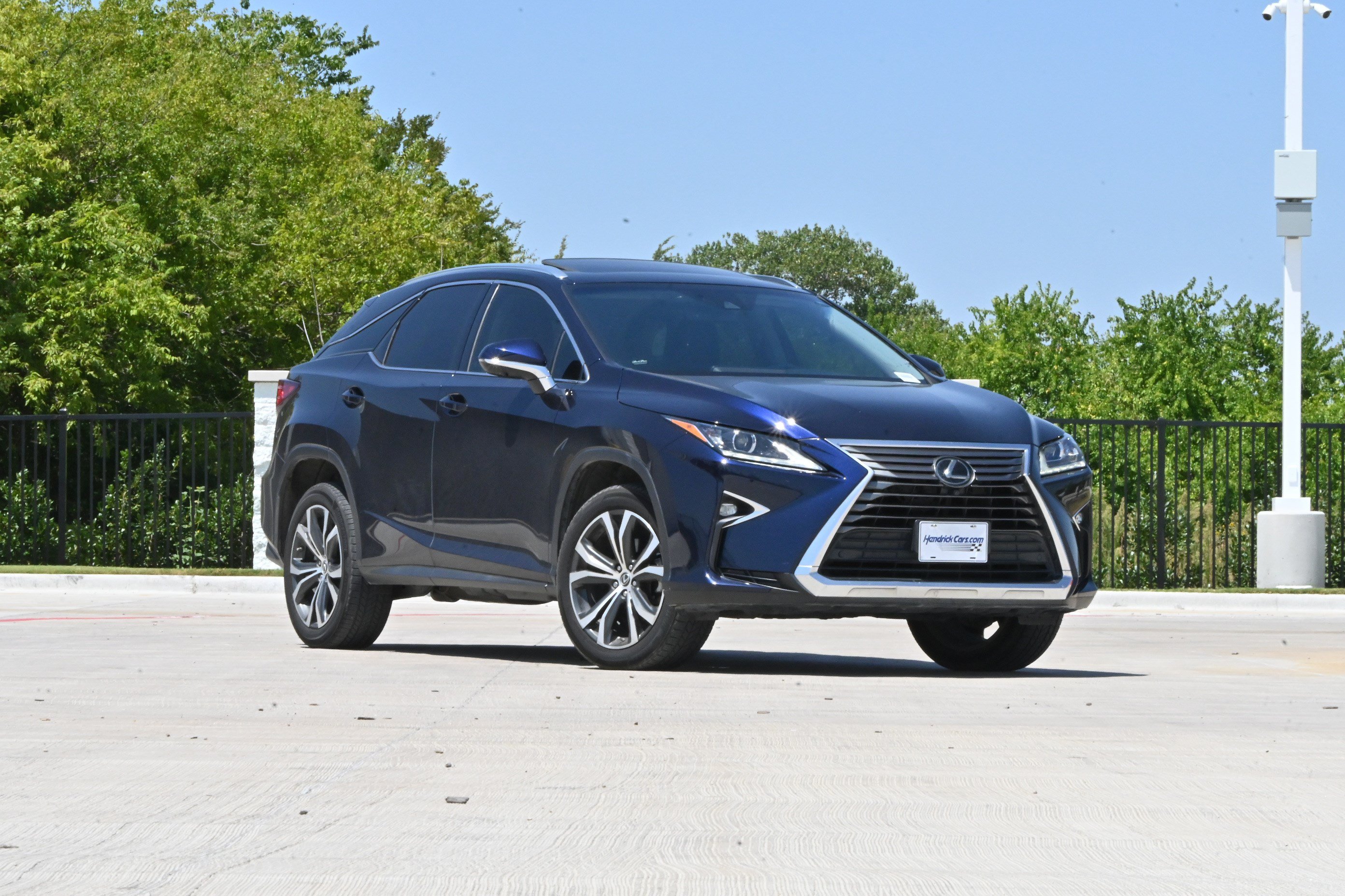 Used 2019 Lexus RX 350 FWD w/ Navigation Package image 2
