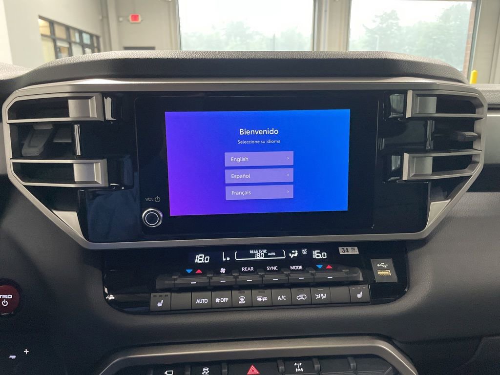 Used 2025 Toyota Sequoia SR5 AWD/4WD image 38