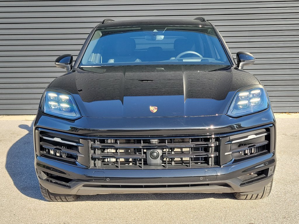 Certified 2026 Porsche Cayenne AWD/4WD image 10