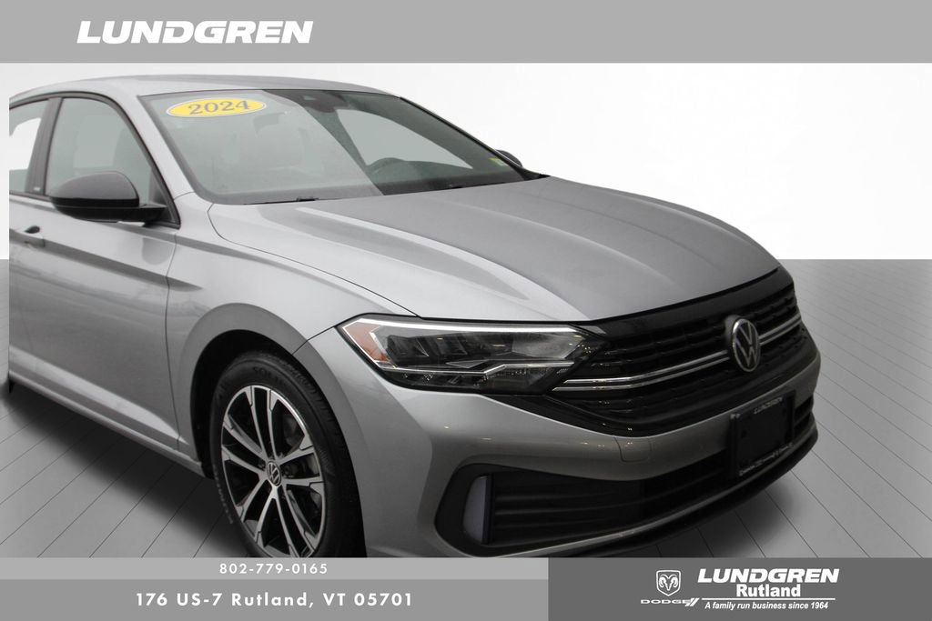 Used 2024 Volkswagen Jetta Sport image 42