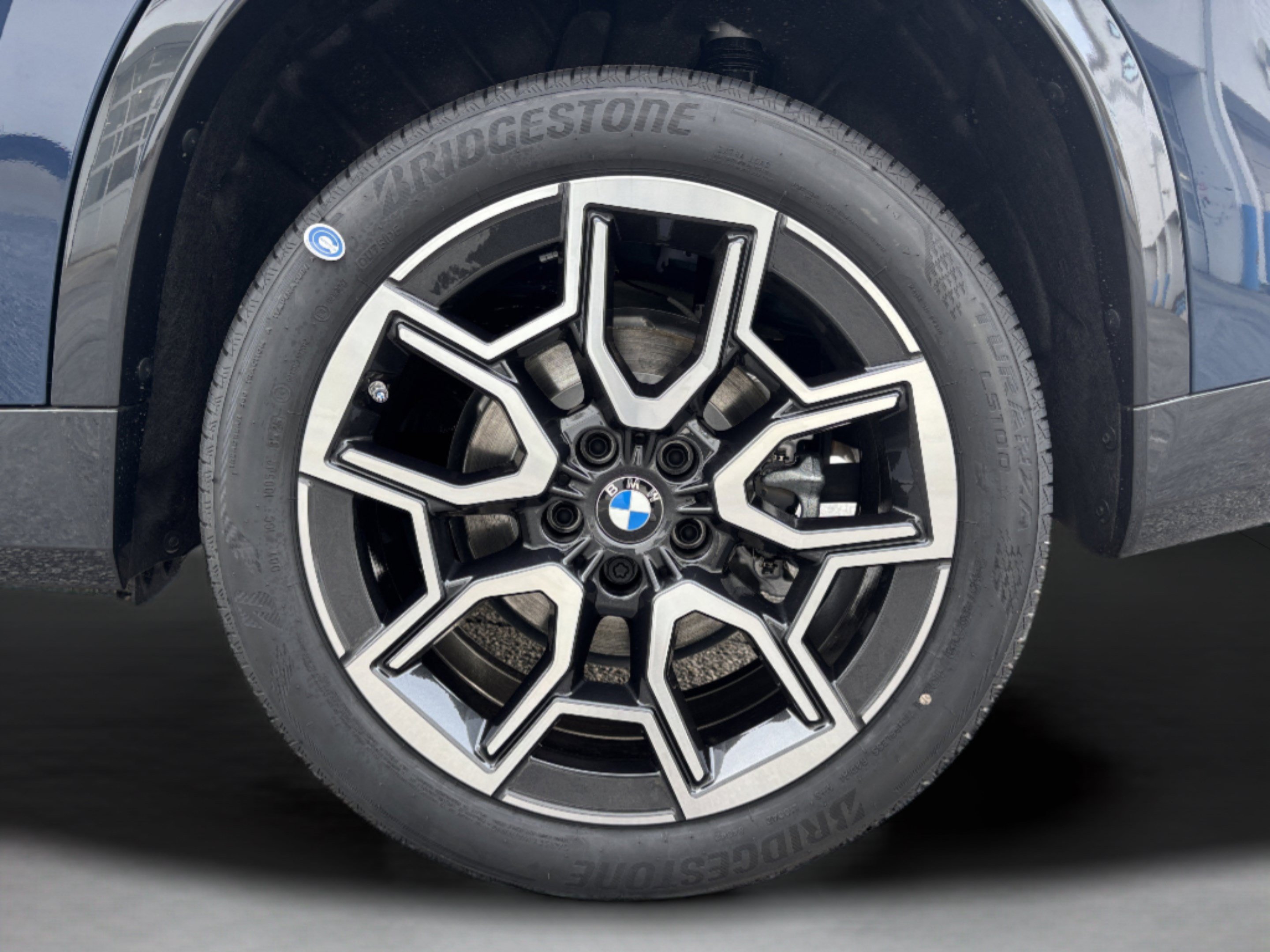 Certified 2026 BMW X1 xDrive28i AWD/4WD image 33