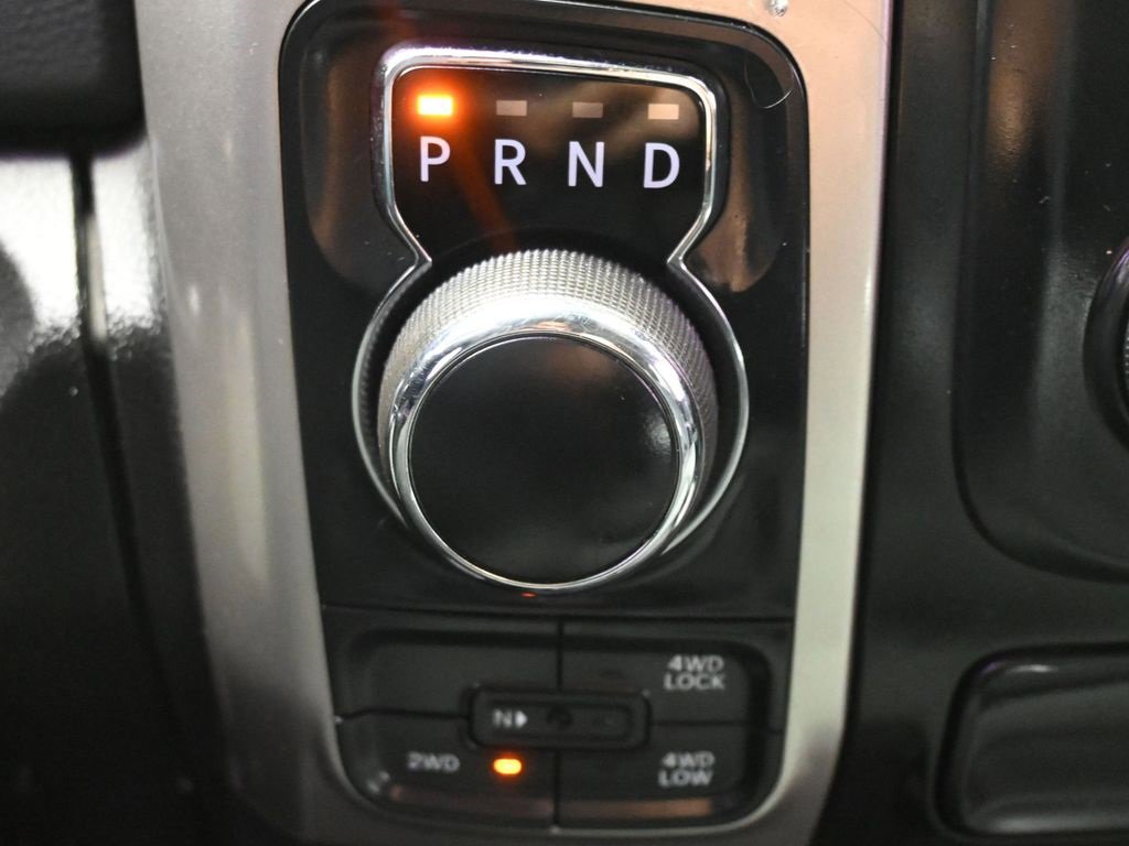 Used 2019 RAM 1500 Classic SLT image 23